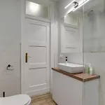 Center By Grand Apartamento
