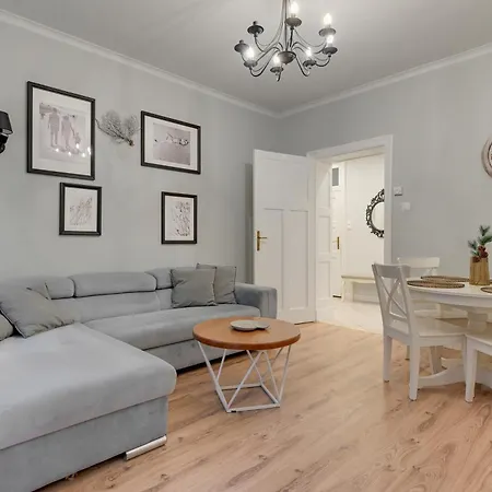 Center By Grand 公寓 格丁尼亚